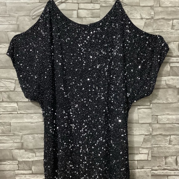 Aidan Mattox sequin cold shoulder mini cocktail dress black size 2 (W551) - Picture 4 of 14